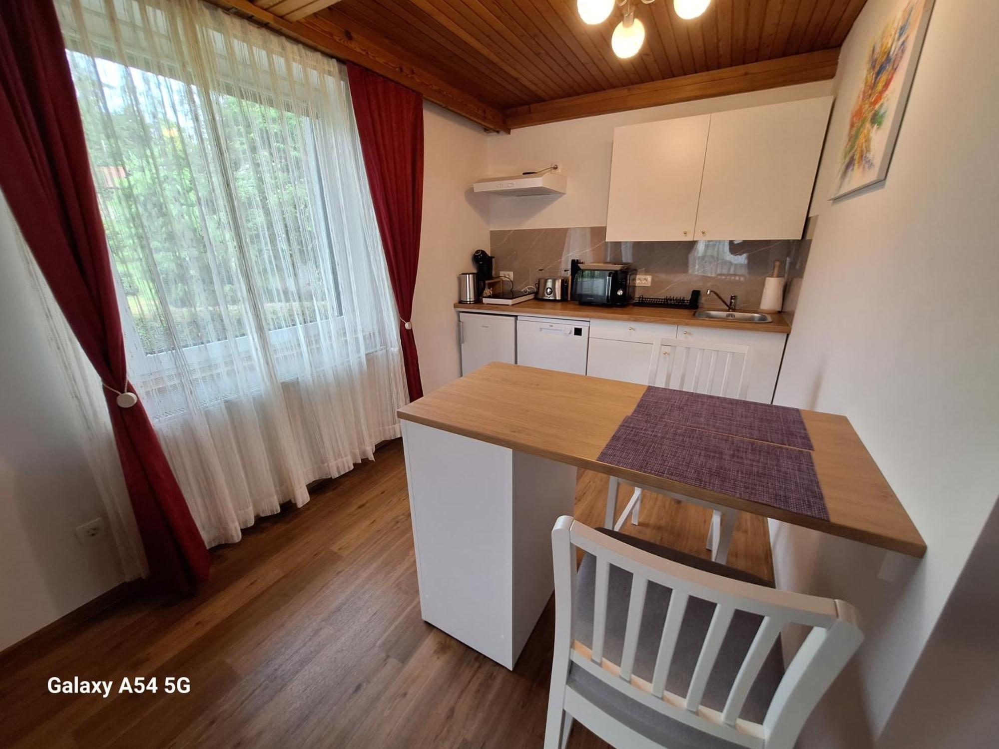 Apartment Petek Блед Екстериор снимка
