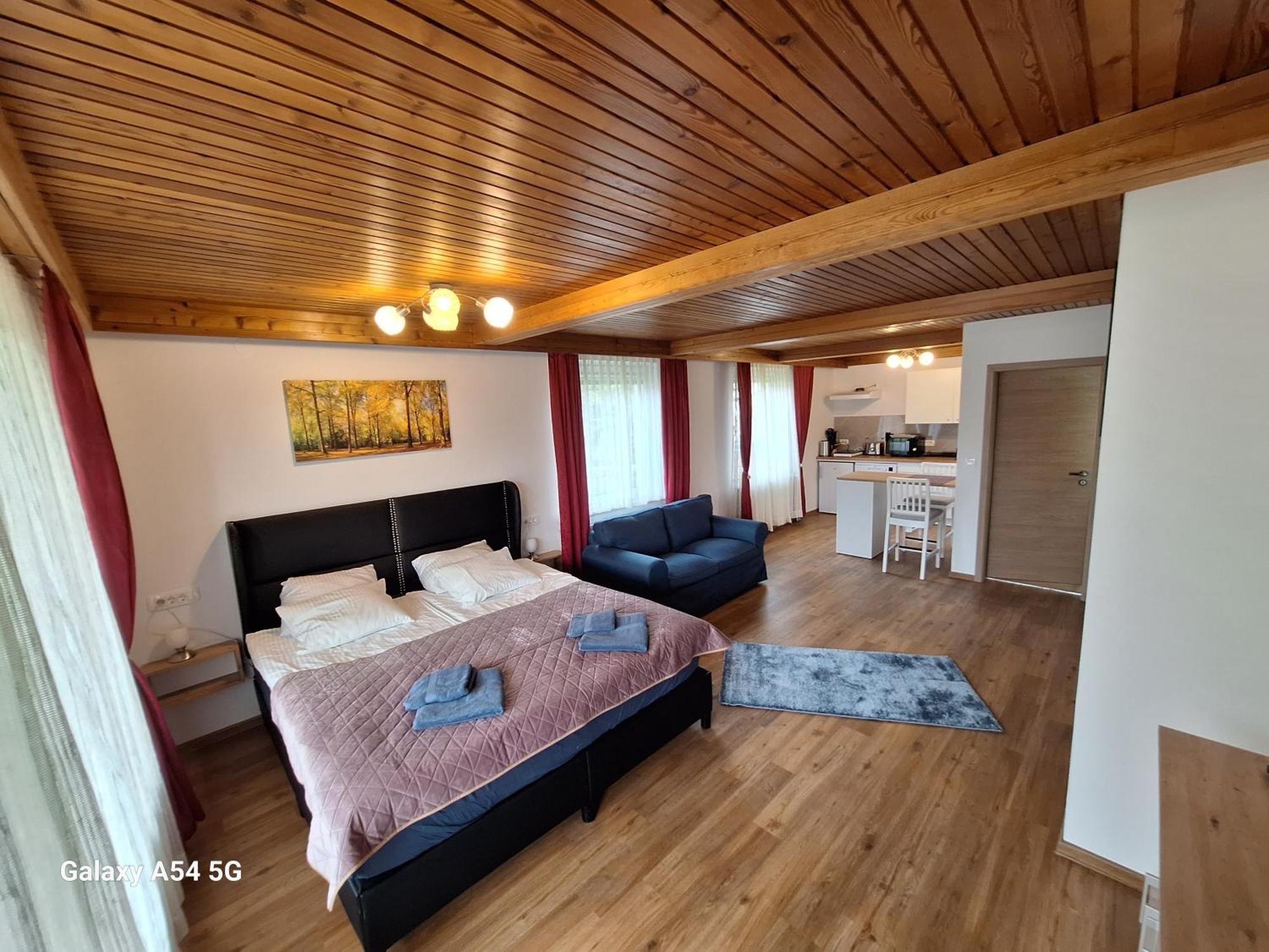 Apartment Petek Блед Екстериор снимка